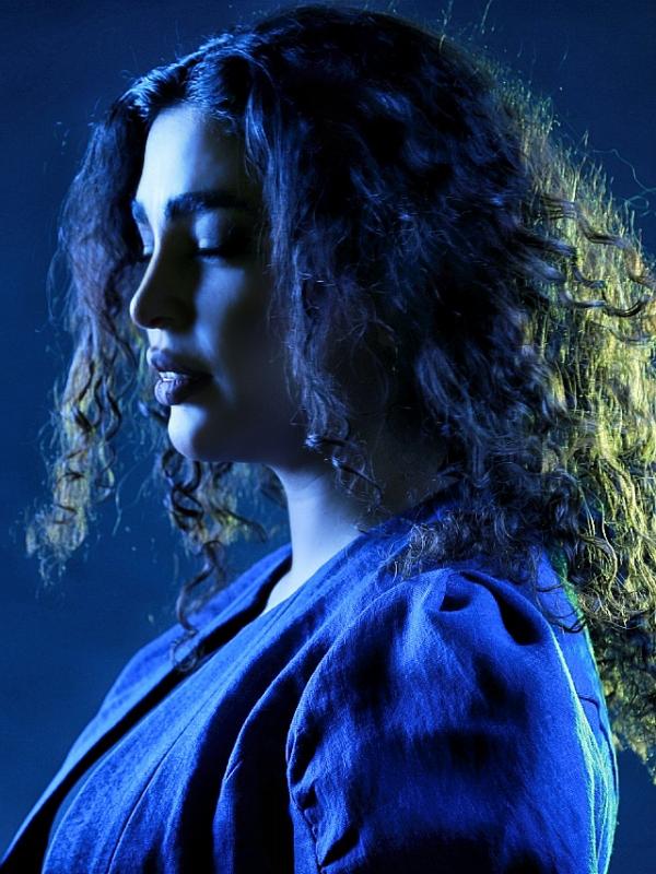 curly